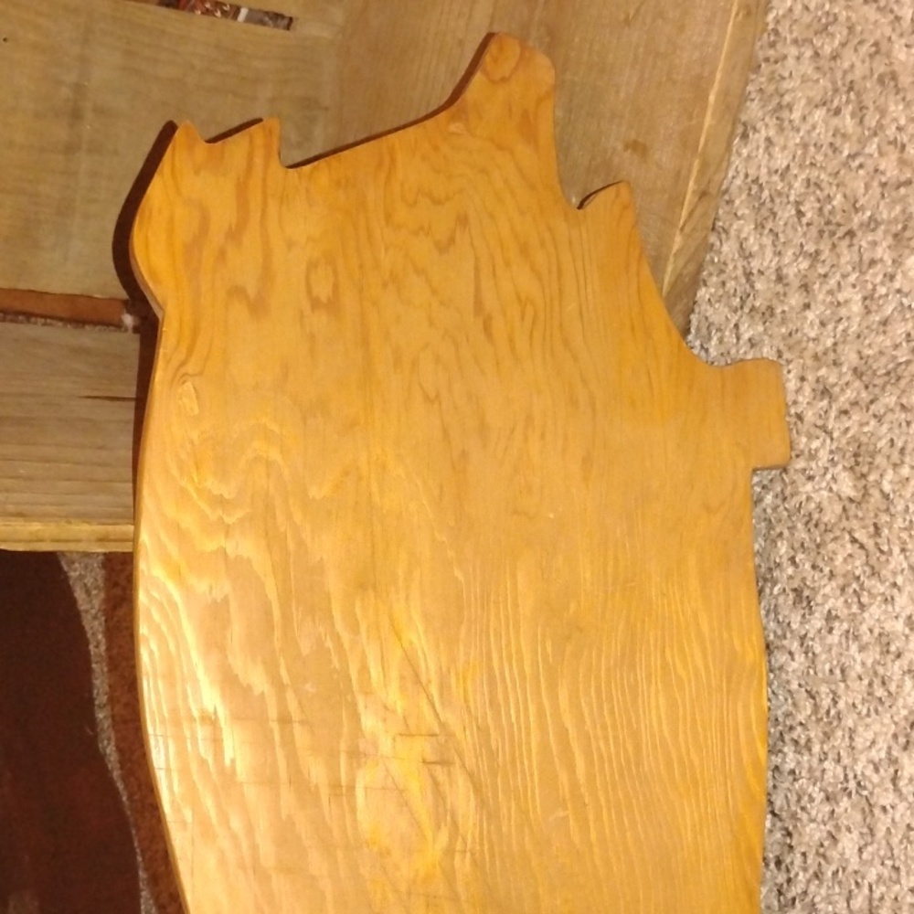 True Vintage Wooden Pig Shaped Cutting/Serving Board - Natural Honey Tone 15 X 9 - Picture 4 of 5